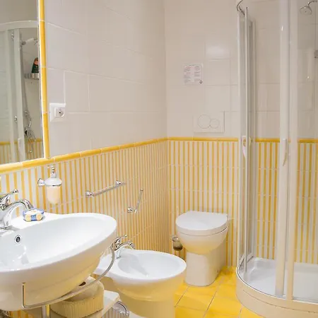 Bed & Breakfast Sleeppo 4*