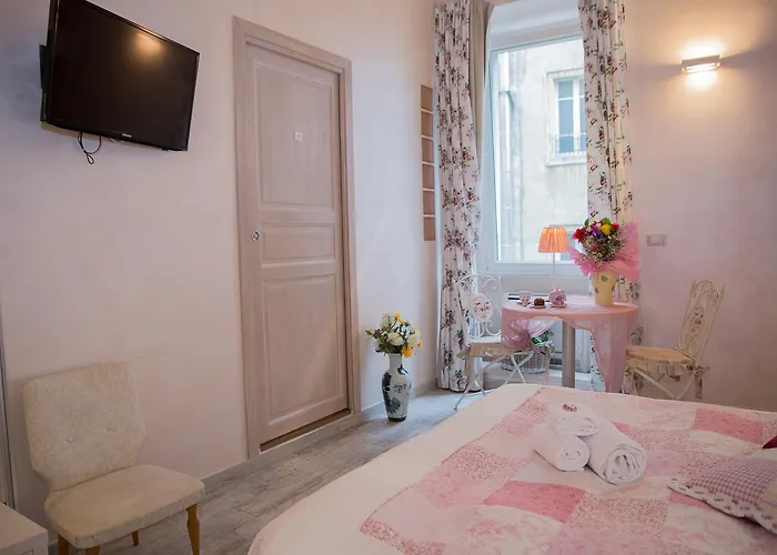 Sleeppo Oda ve Kahvaltı Roma